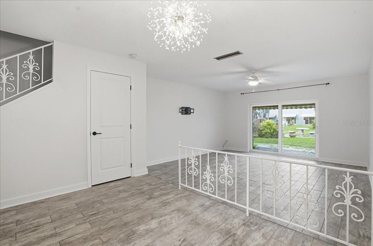 LES CHATEAUX CONDO - Residential