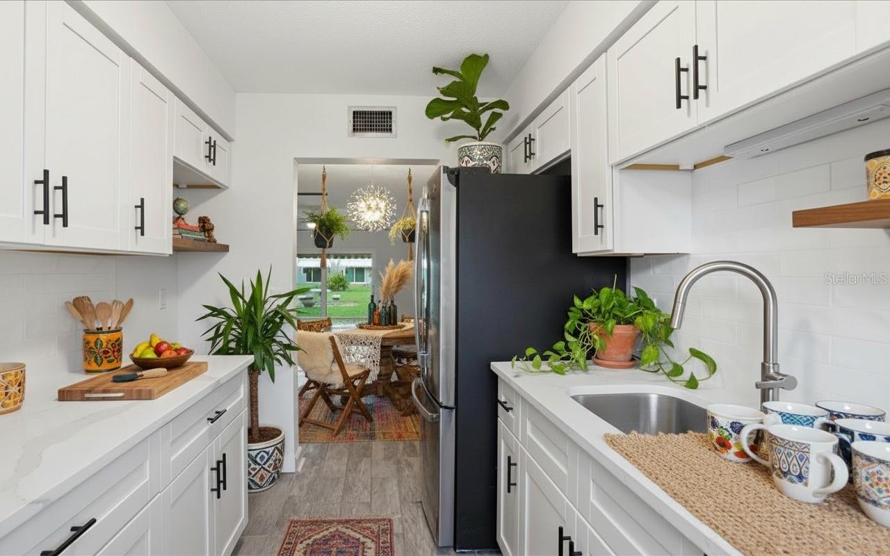 LES CHATEAUX CONDO - Residential