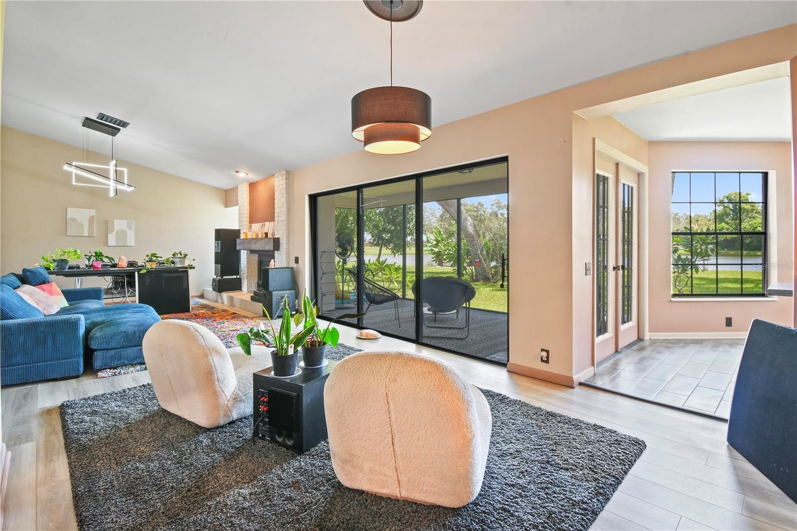 WINDRIDGE GULF TRACE - Residential
