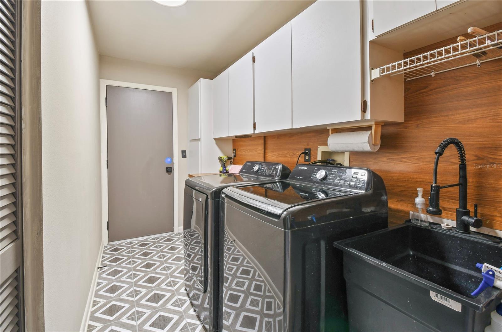 WINDRIDGE GULF TRACE - Residential