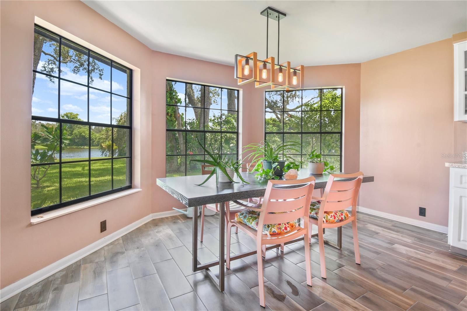 WINDRIDGE GULF TRACE - Residential