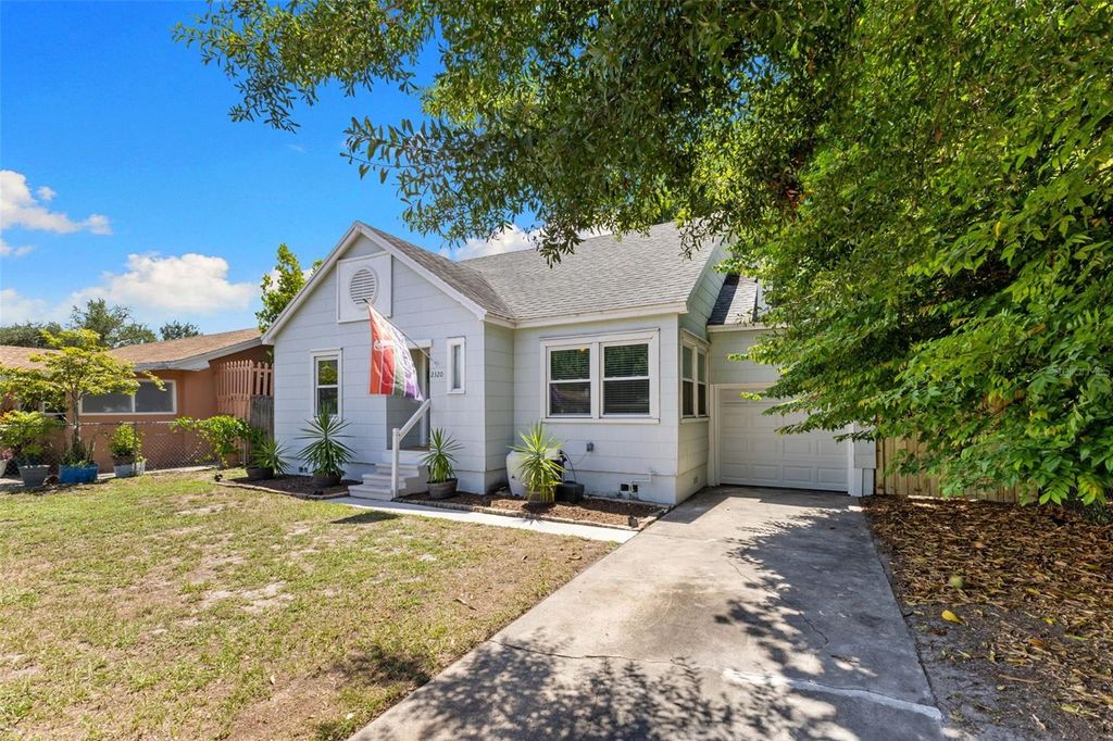 Photo of 2320 16th Street N, St Petersburg, FL 33704 (MLS # TB8526278)