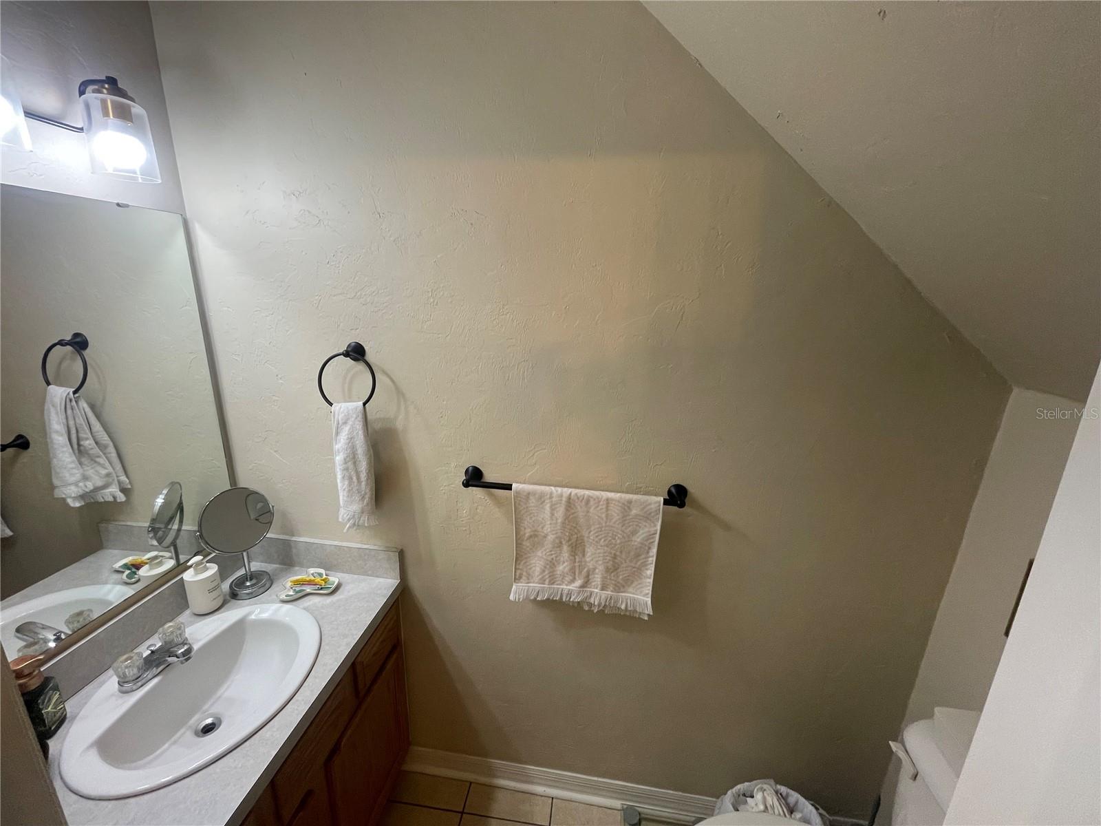 KENSINGTON SOUTH - Residential Lease