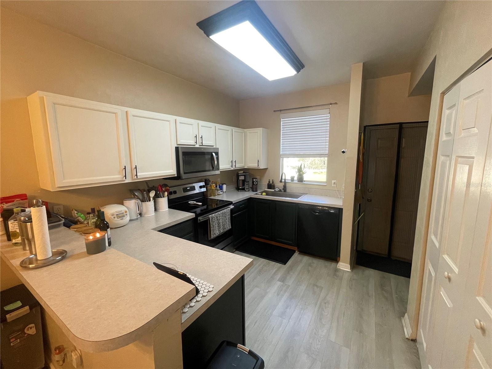 KENSINGTON SOUTH - Residential Lease