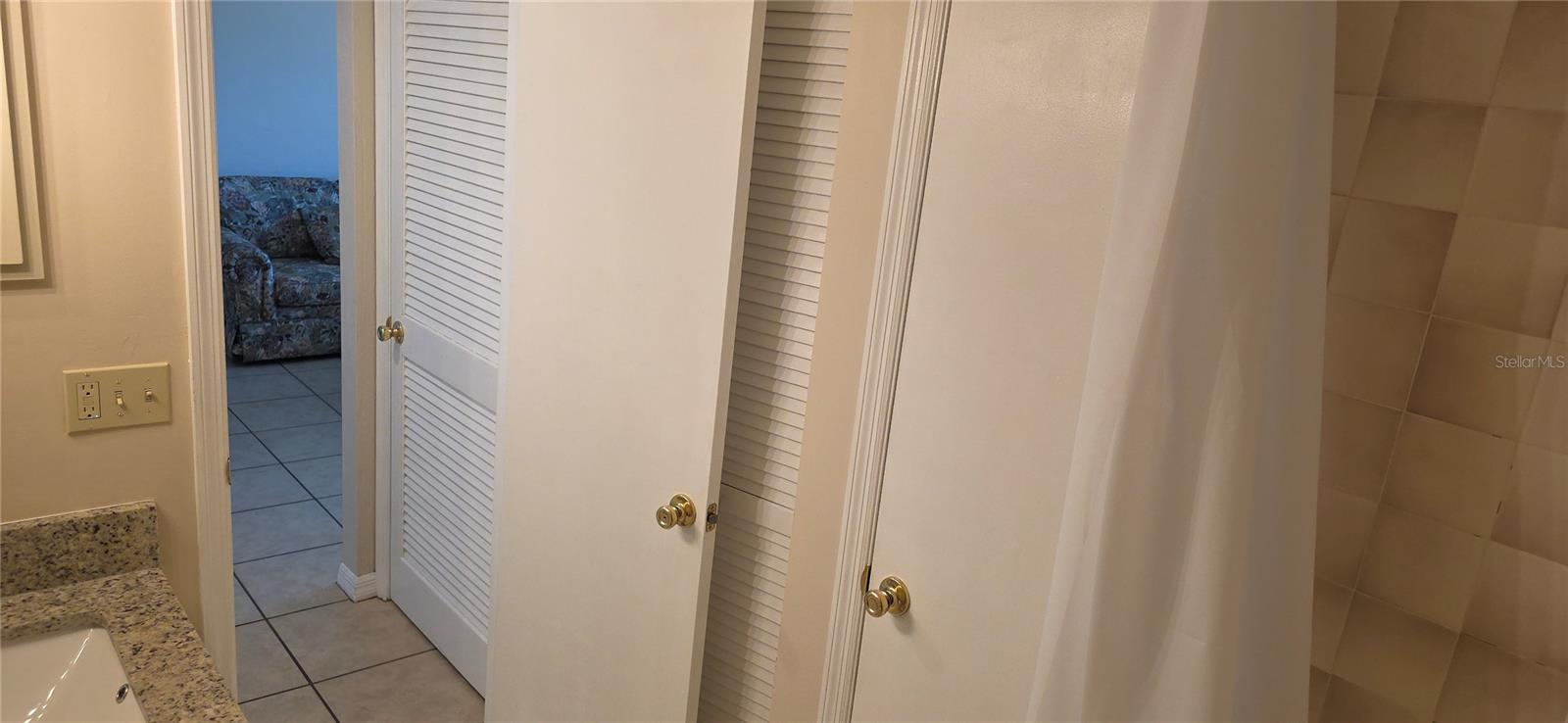 WESTCHESTER PARK PH 03 - Residential Lease