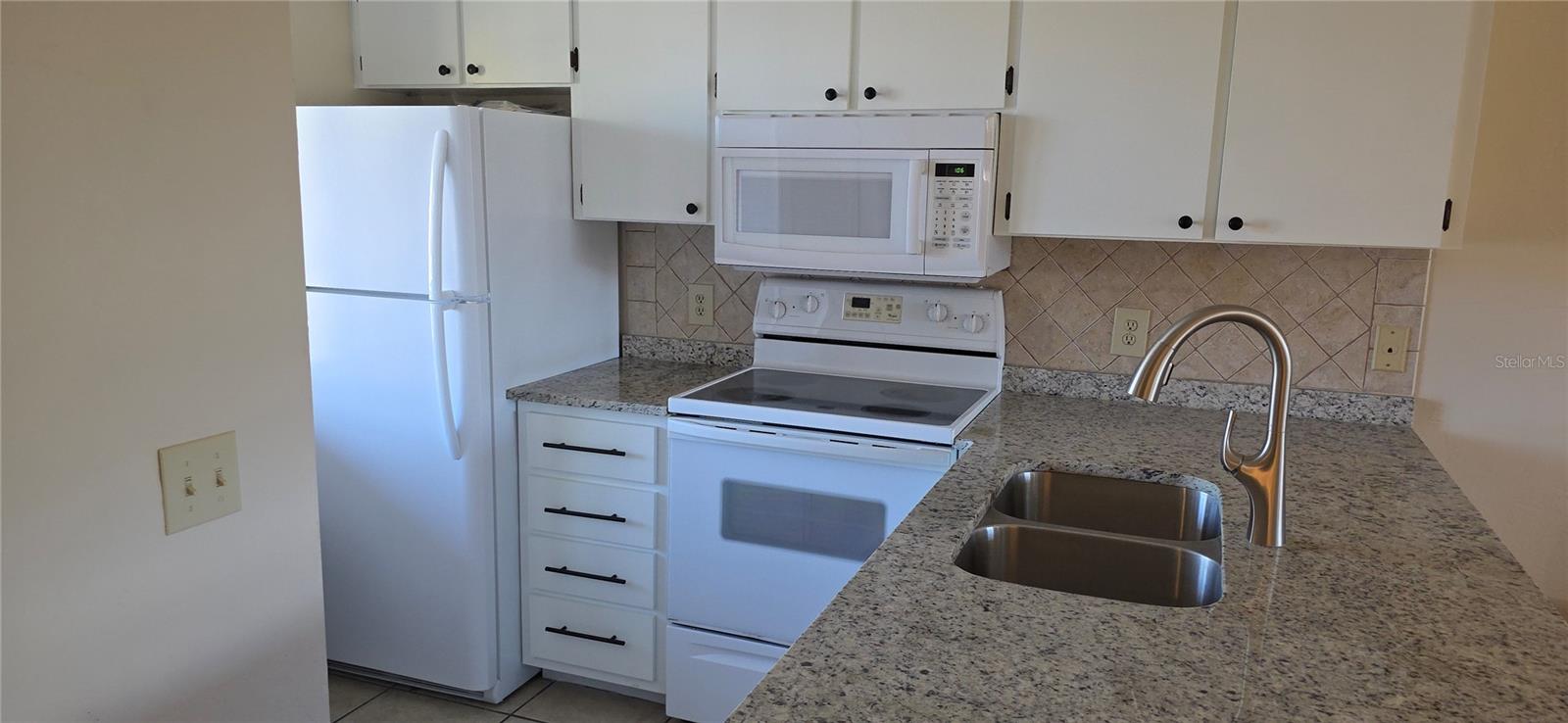 WESTCHESTER PARK PH 03 - Residential Lease