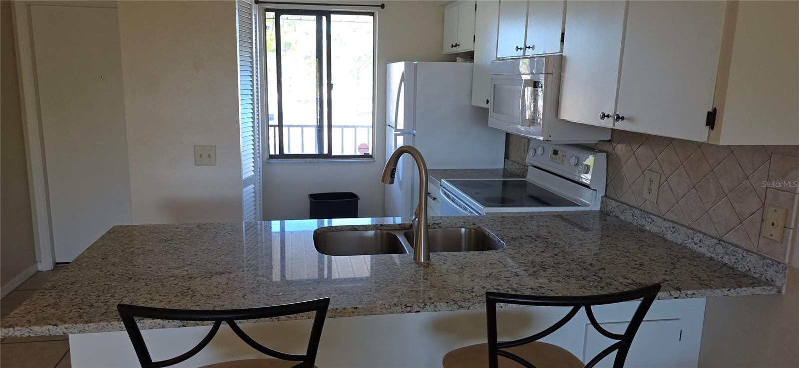 WESTCHESTER PARK PH 03 - Residential Lease