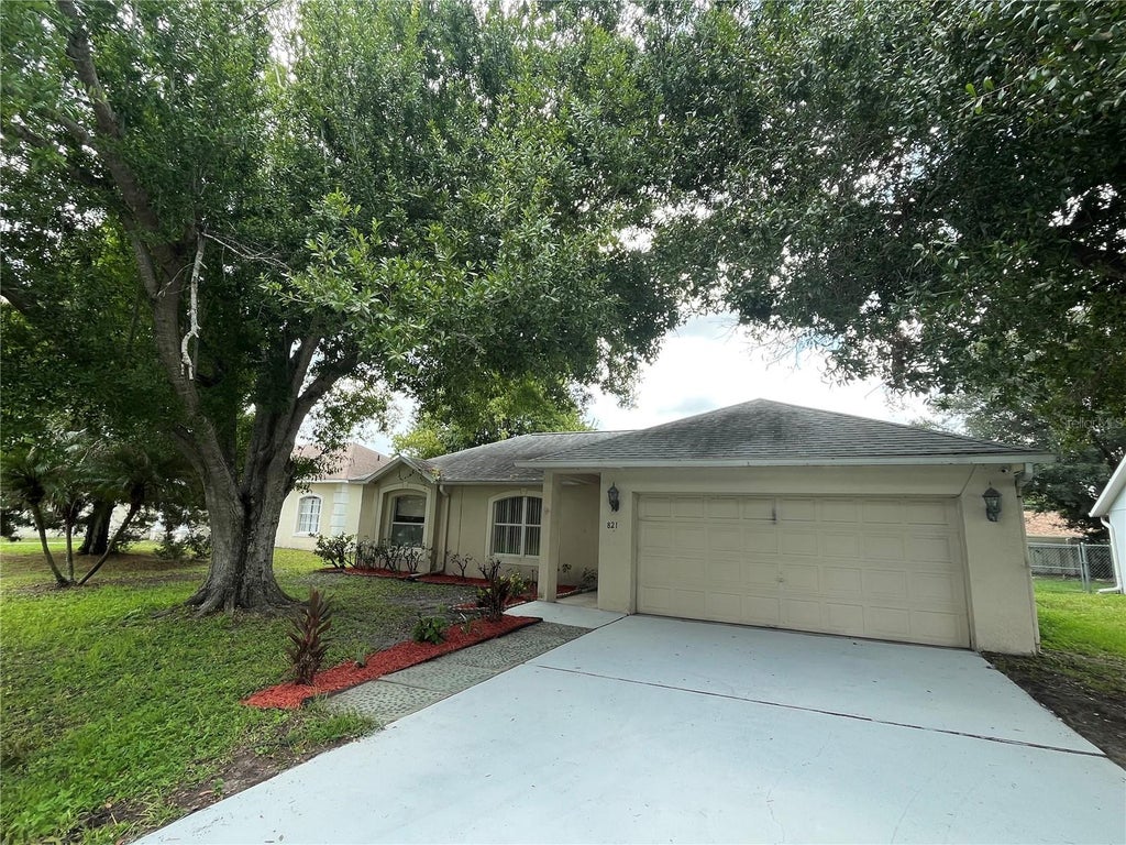 Photo of 821 Marquis Court, Kissimmee, FL 34759 (MLS # S5152544)