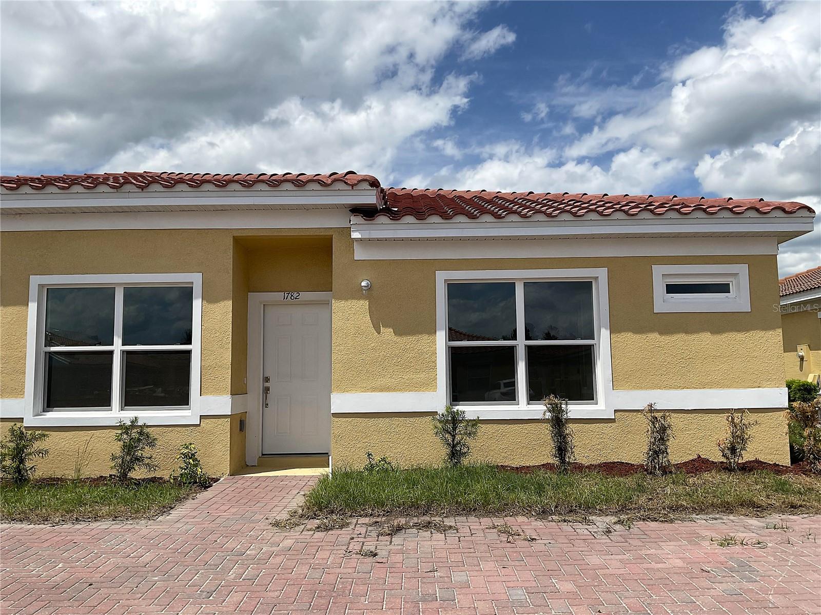 TUSCANY PRESERVE PHASE 3 - Residential Lease