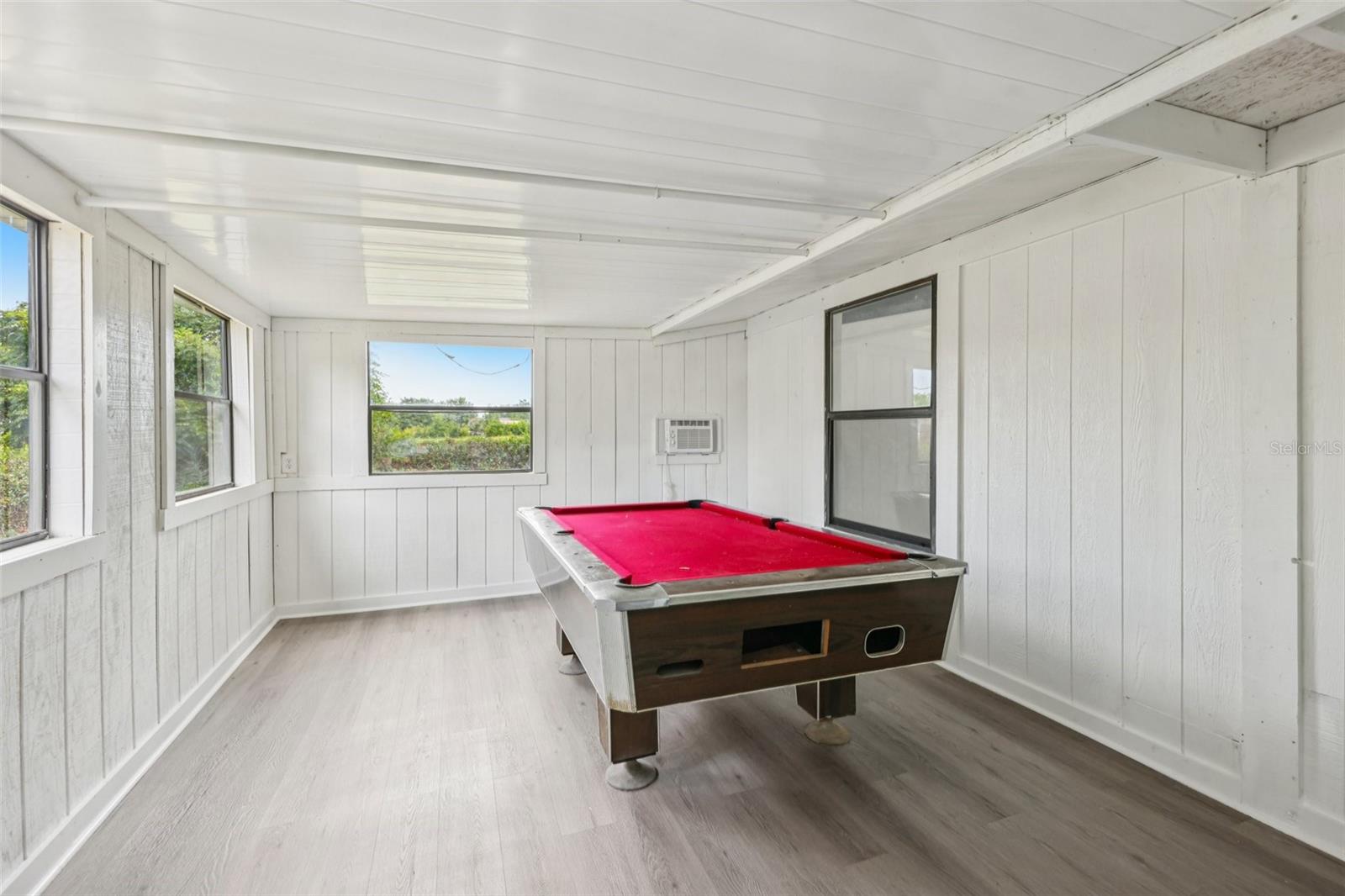 SILVER BEACH HEIGHTS - Residential