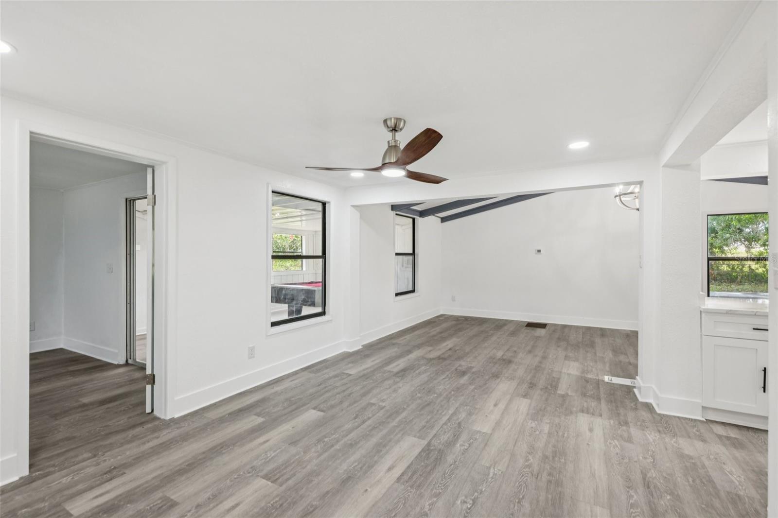 SILVER BEACH HEIGHTS - Residential