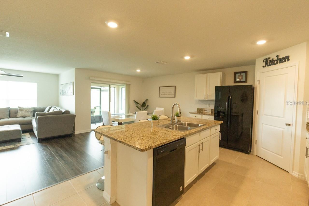 GREYSTONE HILLS PHASE ONE - Residential