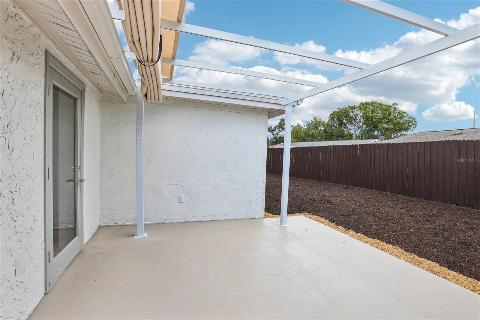 HOLIDAY GARDENS ESTATES - Residential