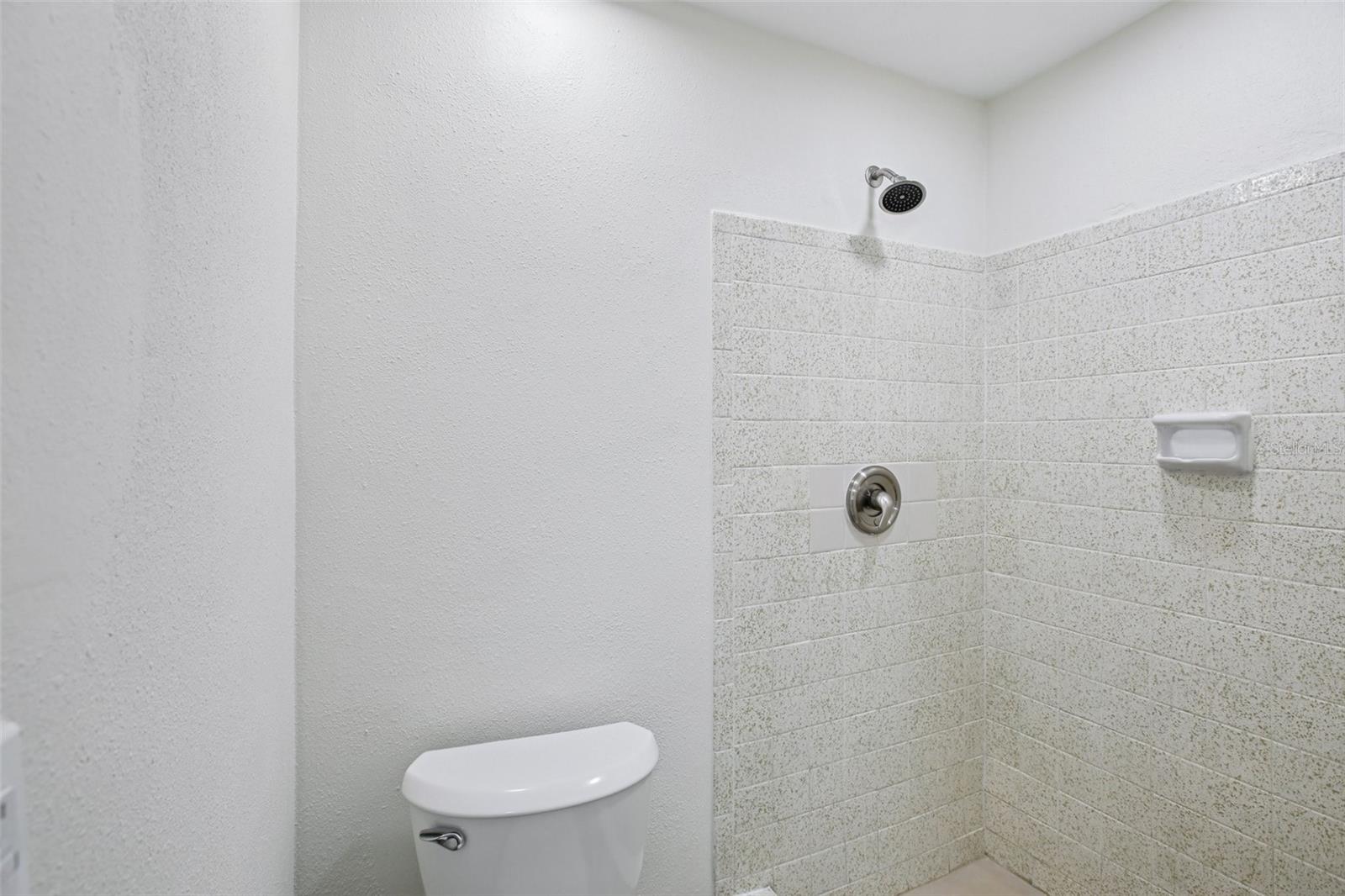 HOLIDAY GARDENS ESTATES - Residential