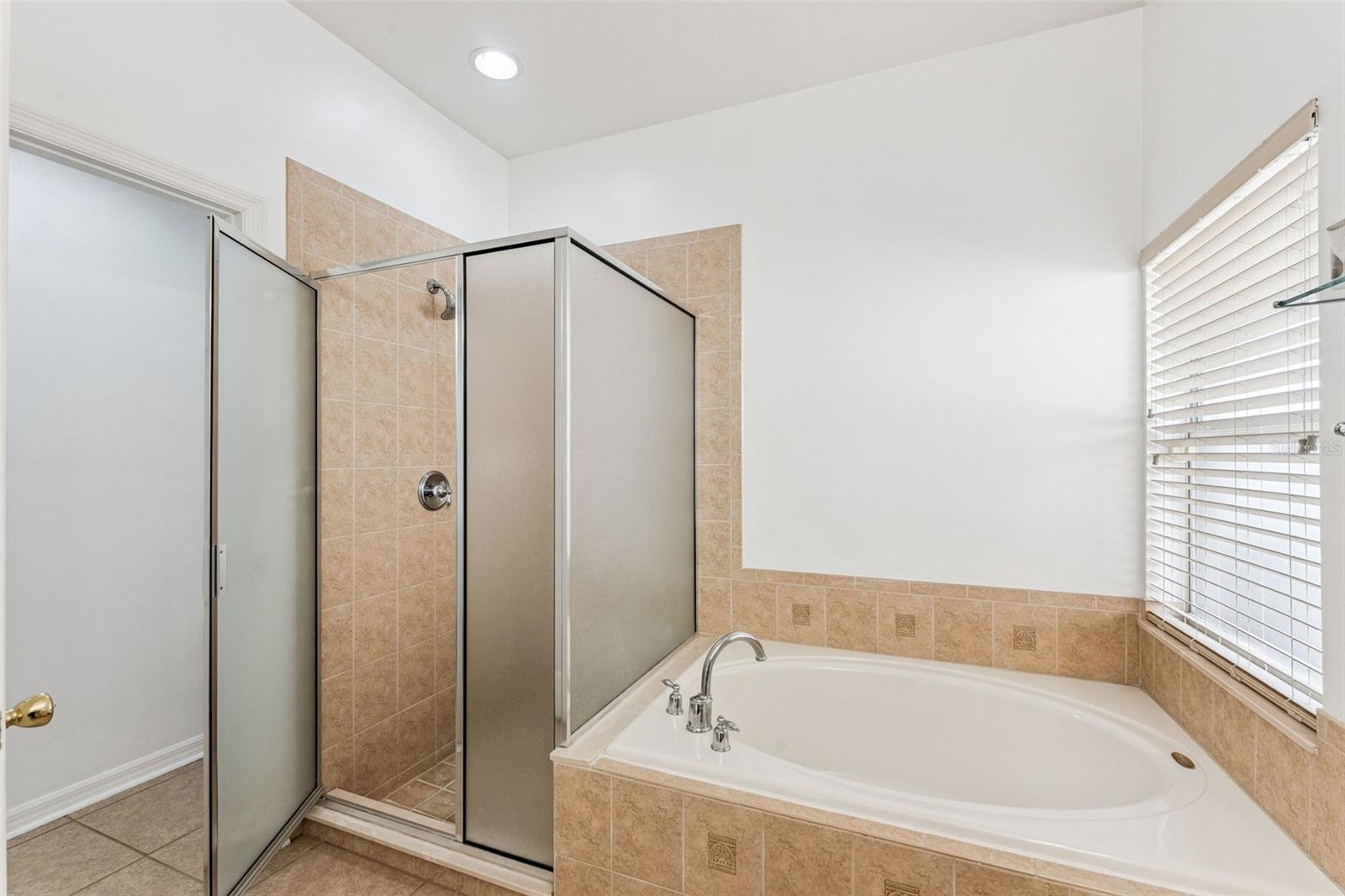 RYBOLT RESERVE-PH 02 - Residential