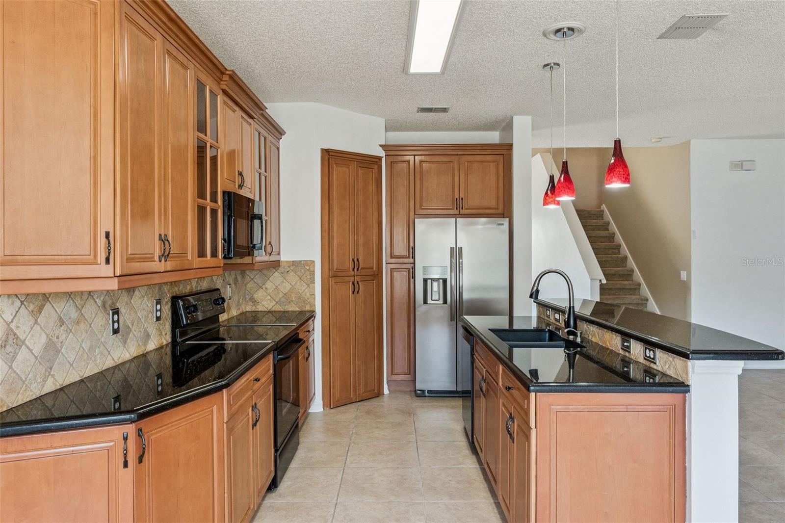 RYBOLT RESERVE-PH 02 - Residential