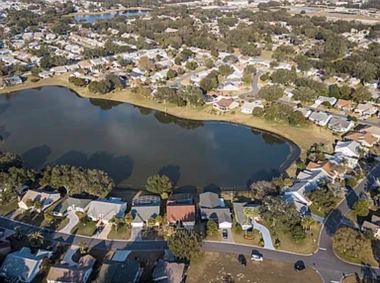 LADY LAKE ORANGE BLOSSOM GARDENS UNIT 18 - Residential