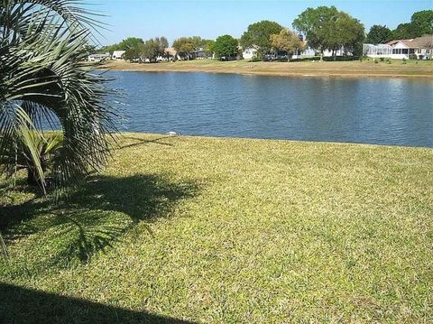 Tiny photo for 307 Del Mar Drive, Lady Lake, FL 32159 (MLS # G5108972)