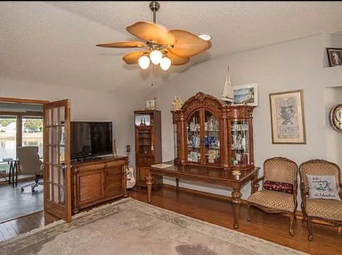 Tiny photo for 307 Del Mar Drive, Lady Lake, FL 32159 (MLS # G5108972)