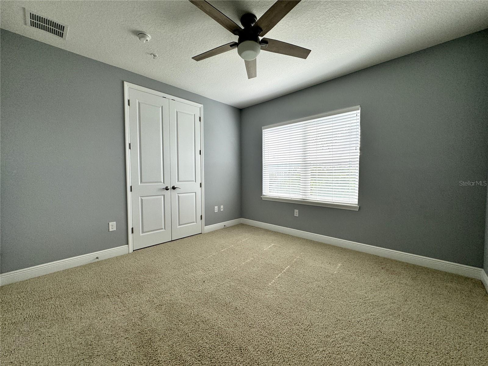 PALMA SOLA BAY CLUB - Residential