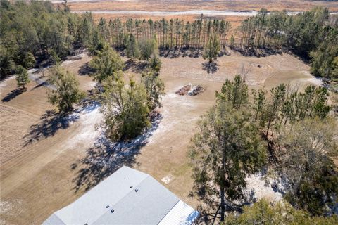 A home in LIVE OAK