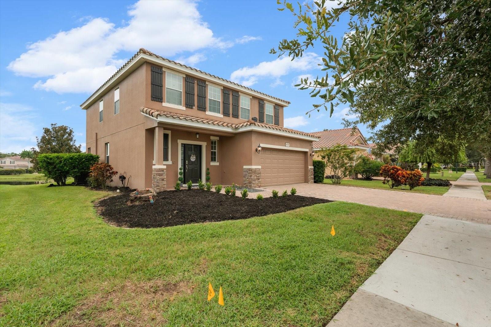 OAKS VISTAS - Residential