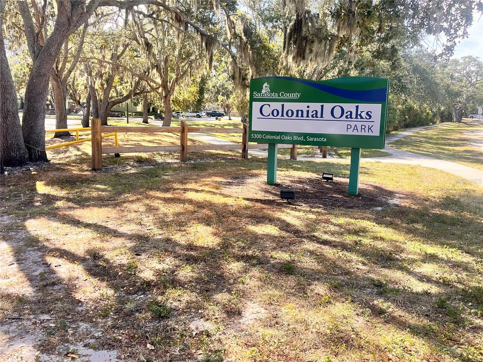 OAKS VISTAS - Residential