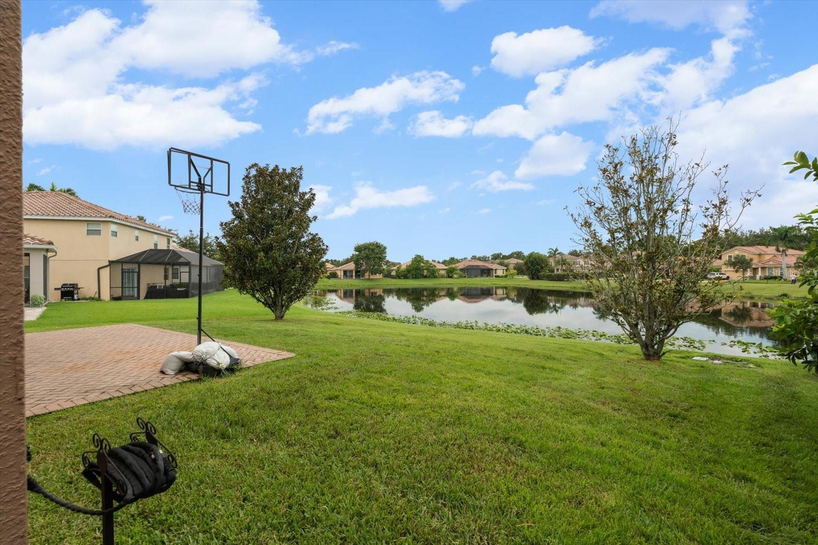 OAKS VISTAS - Residential