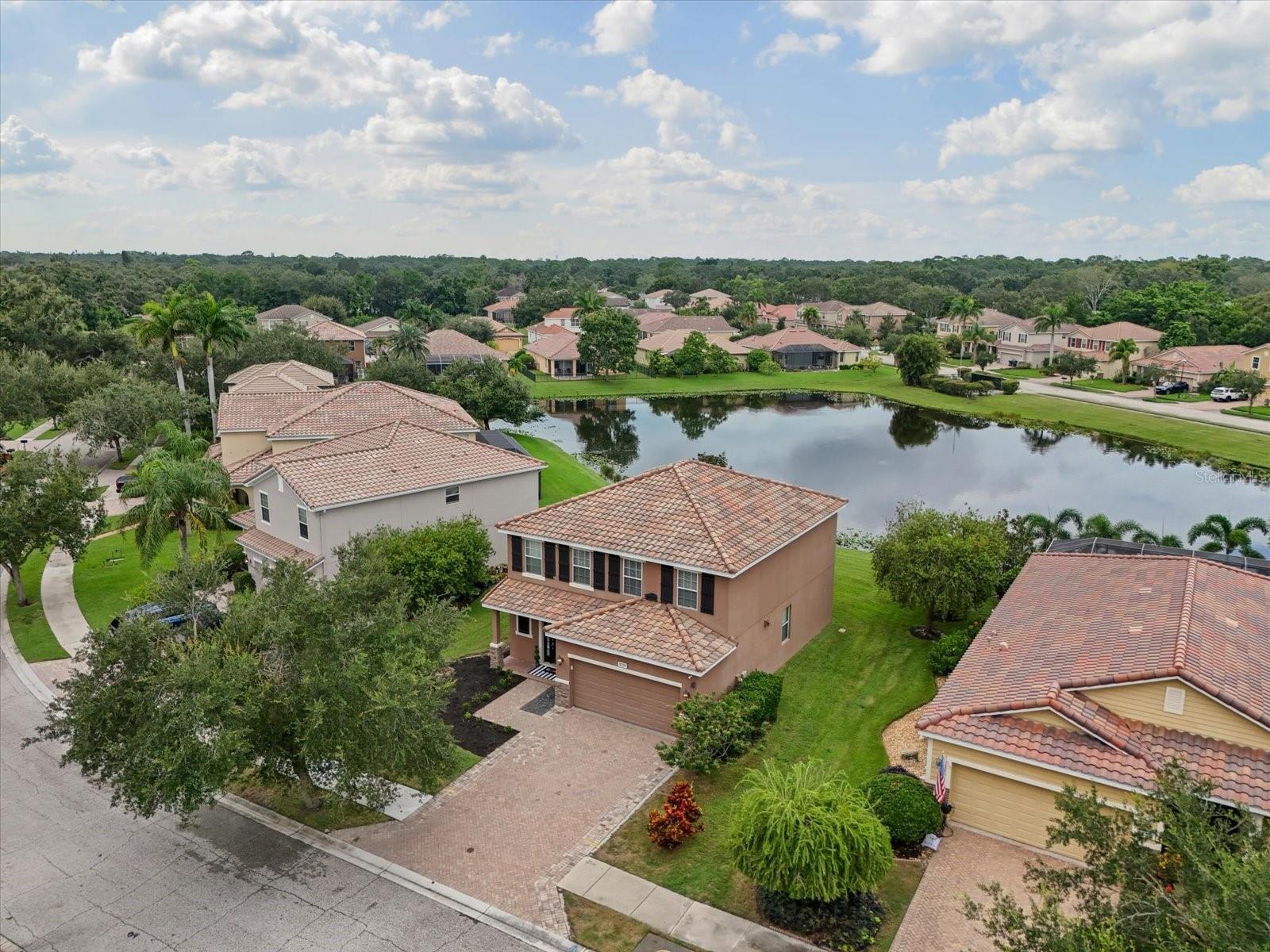 OAKS VISTAS - Residential