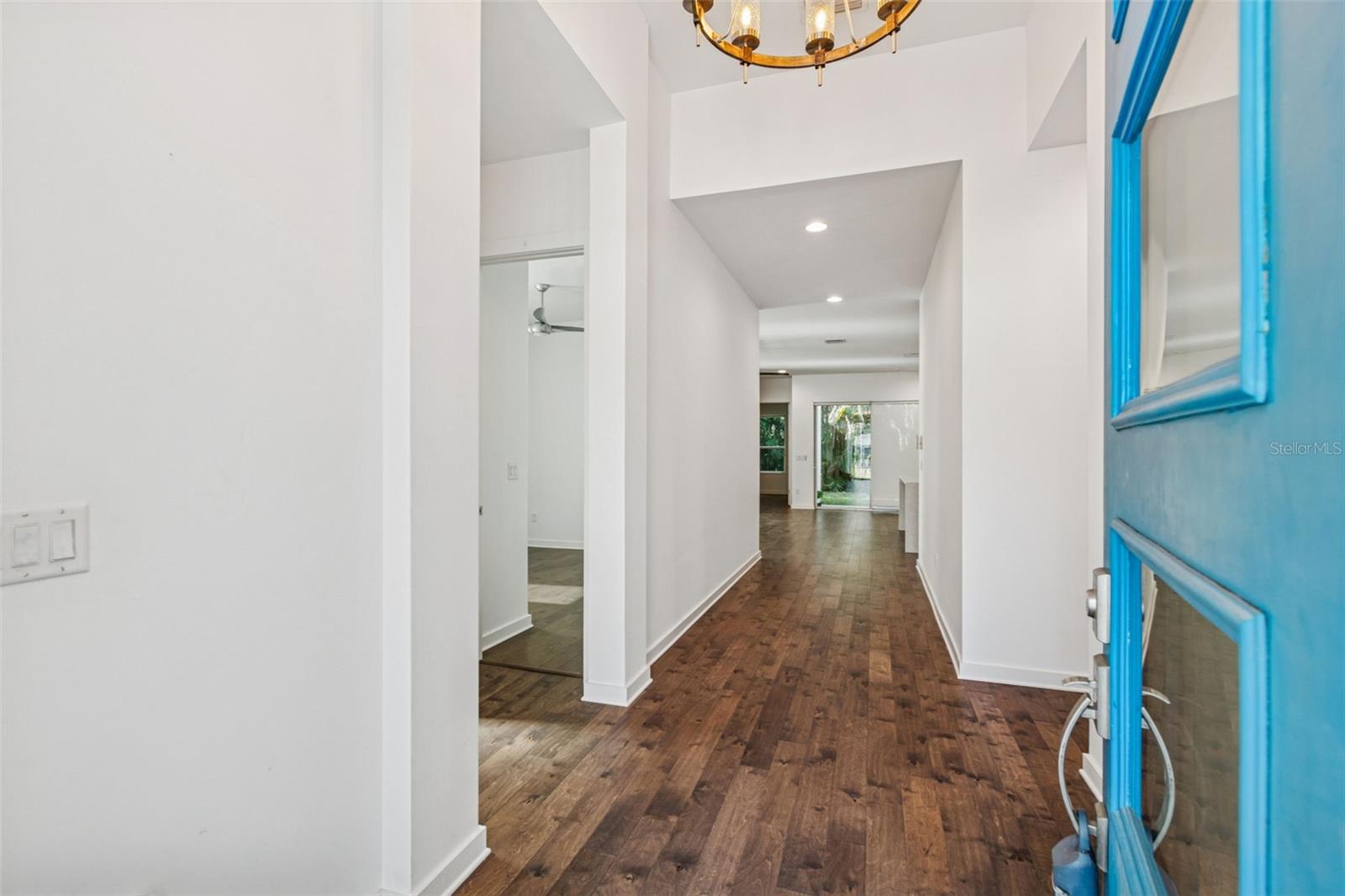 CRESCENT PARK - Residential Lease