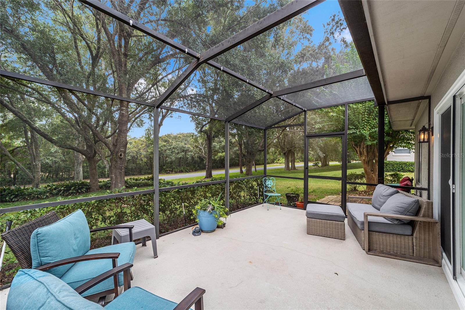 BLACK DIAMOND RANCH - Residential