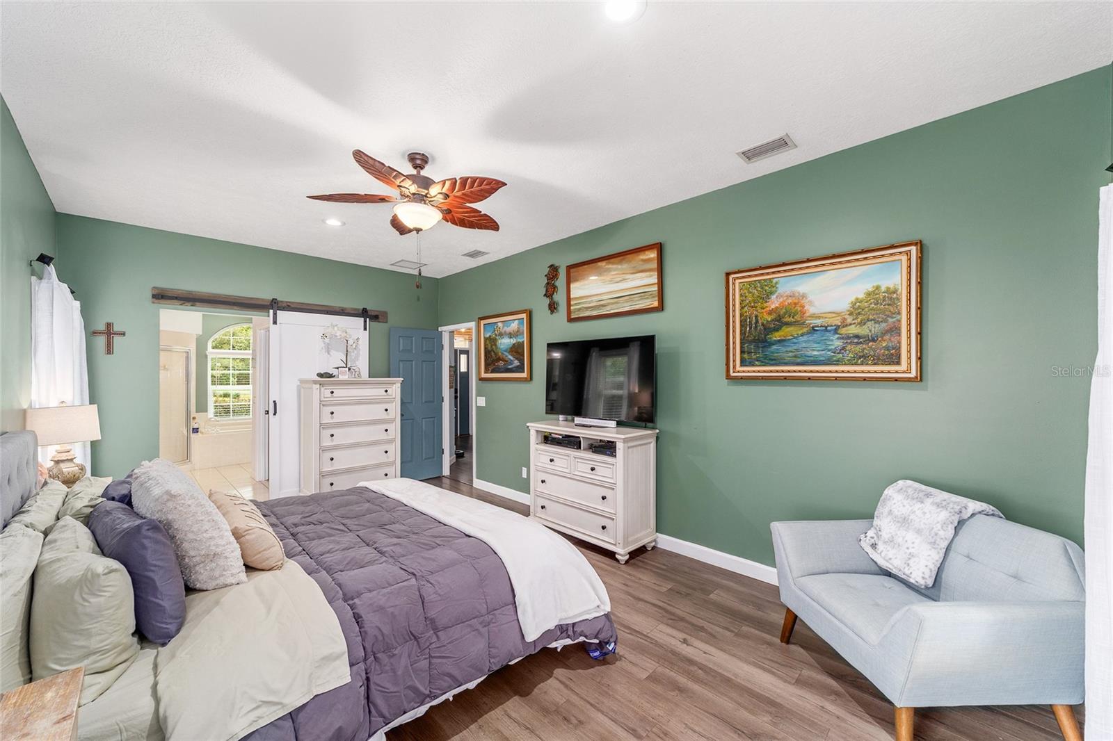 BLACK DIAMOND RANCH - Residential