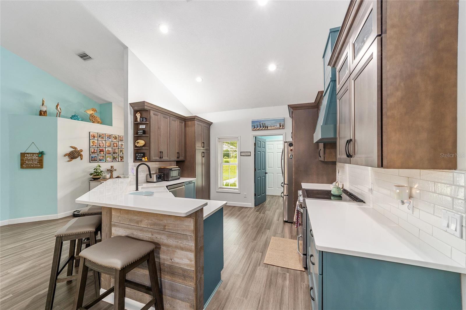 BLACK DIAMOND RANCH - Residential