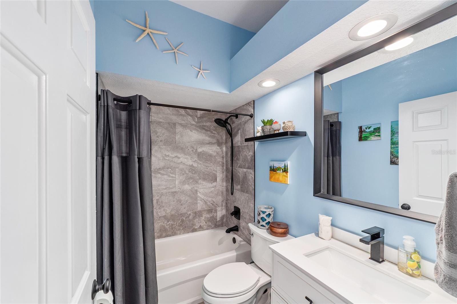 BLACK DIAMOND RANCH - Residential