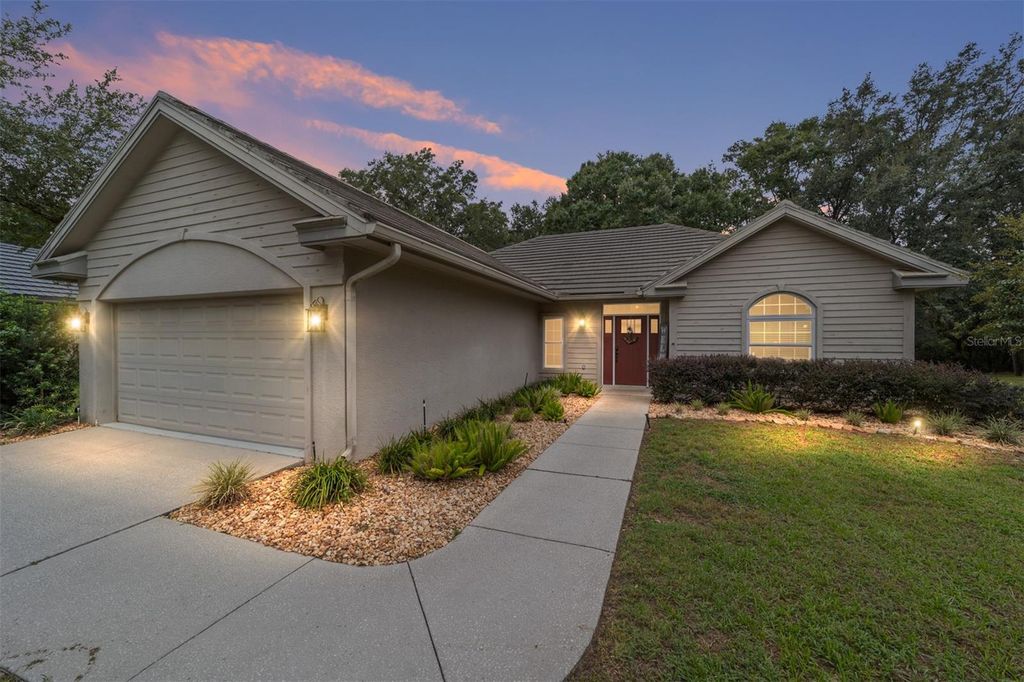 Photo of 3135 N Barton Creek Circle, Lecanto, FL 34461 (MLS # OM708947)