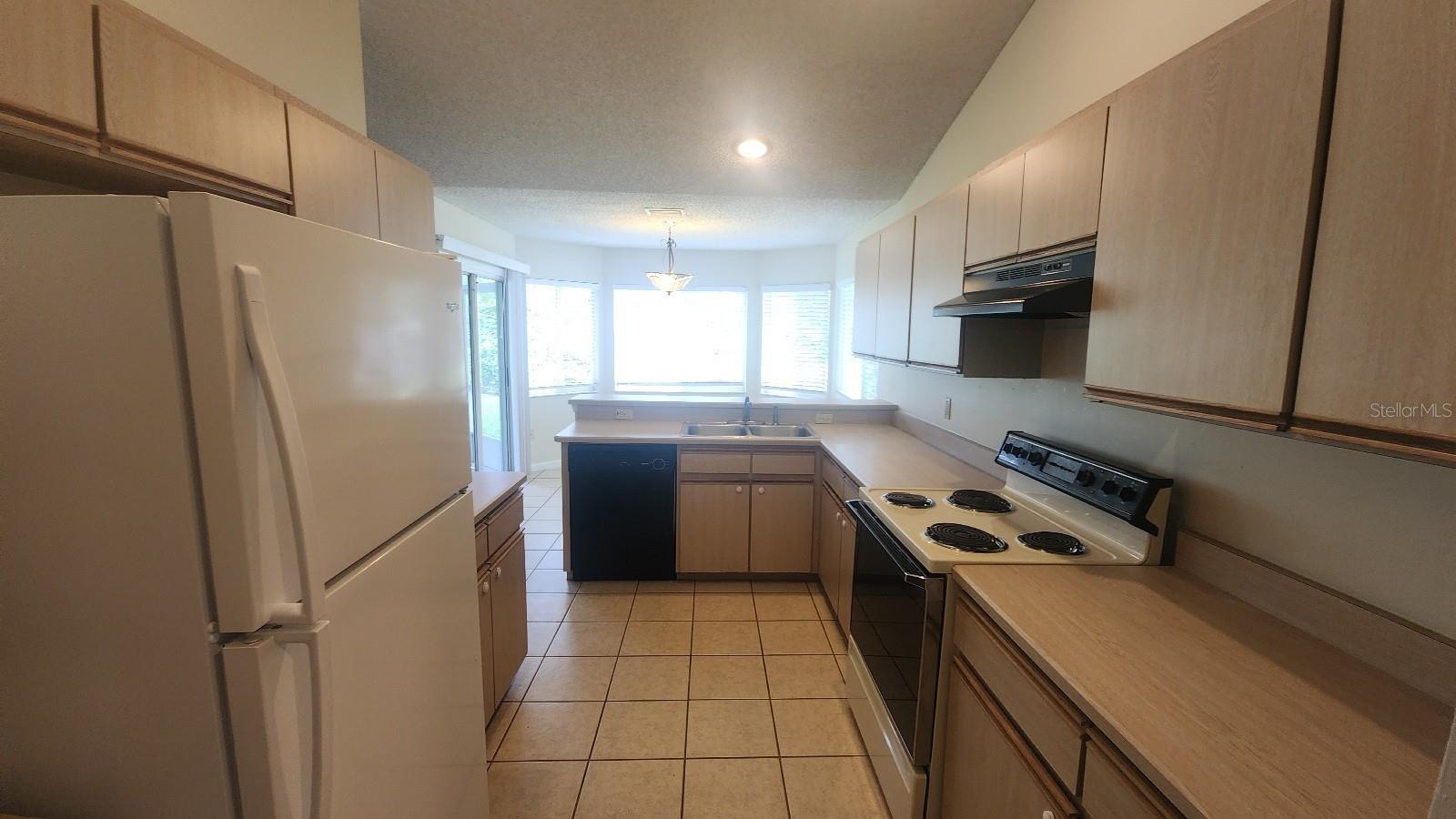 PALM COAST SEC 27 BLK 58 & 59 - Residential Lease