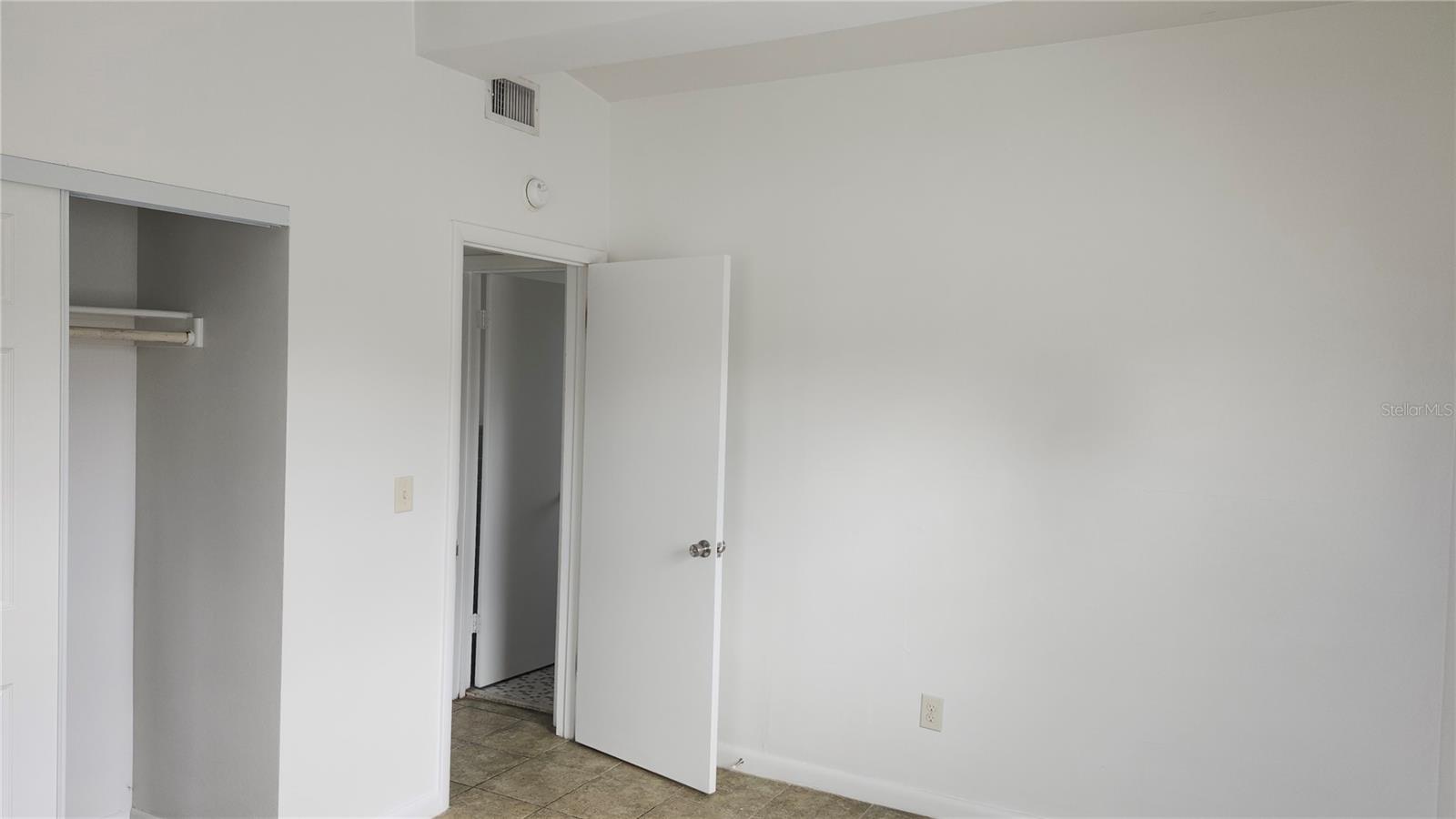 DELTONA LAKES UNIT 30 - Residential