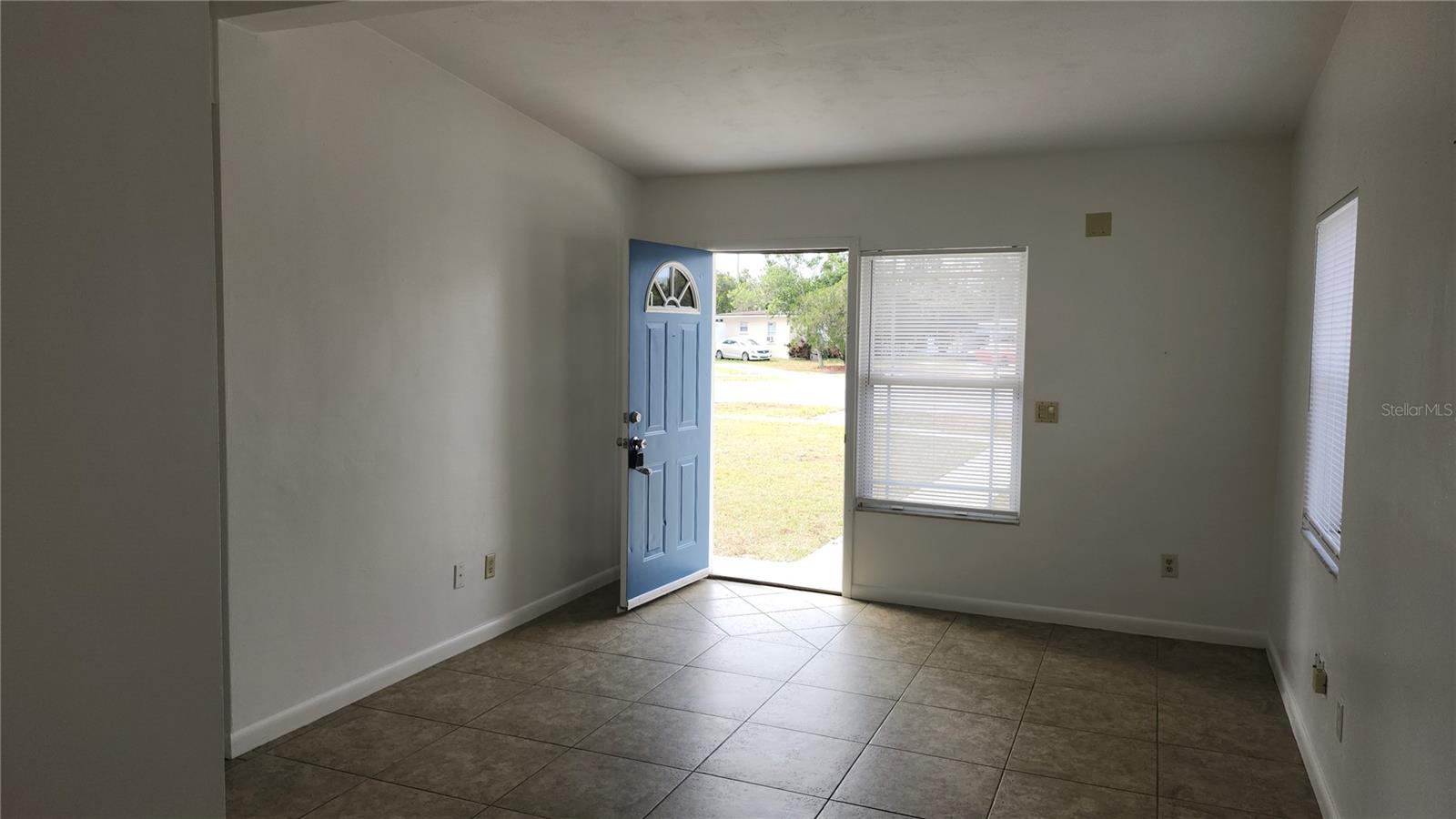 DELTONA LAKES UNIT 30 - Residential