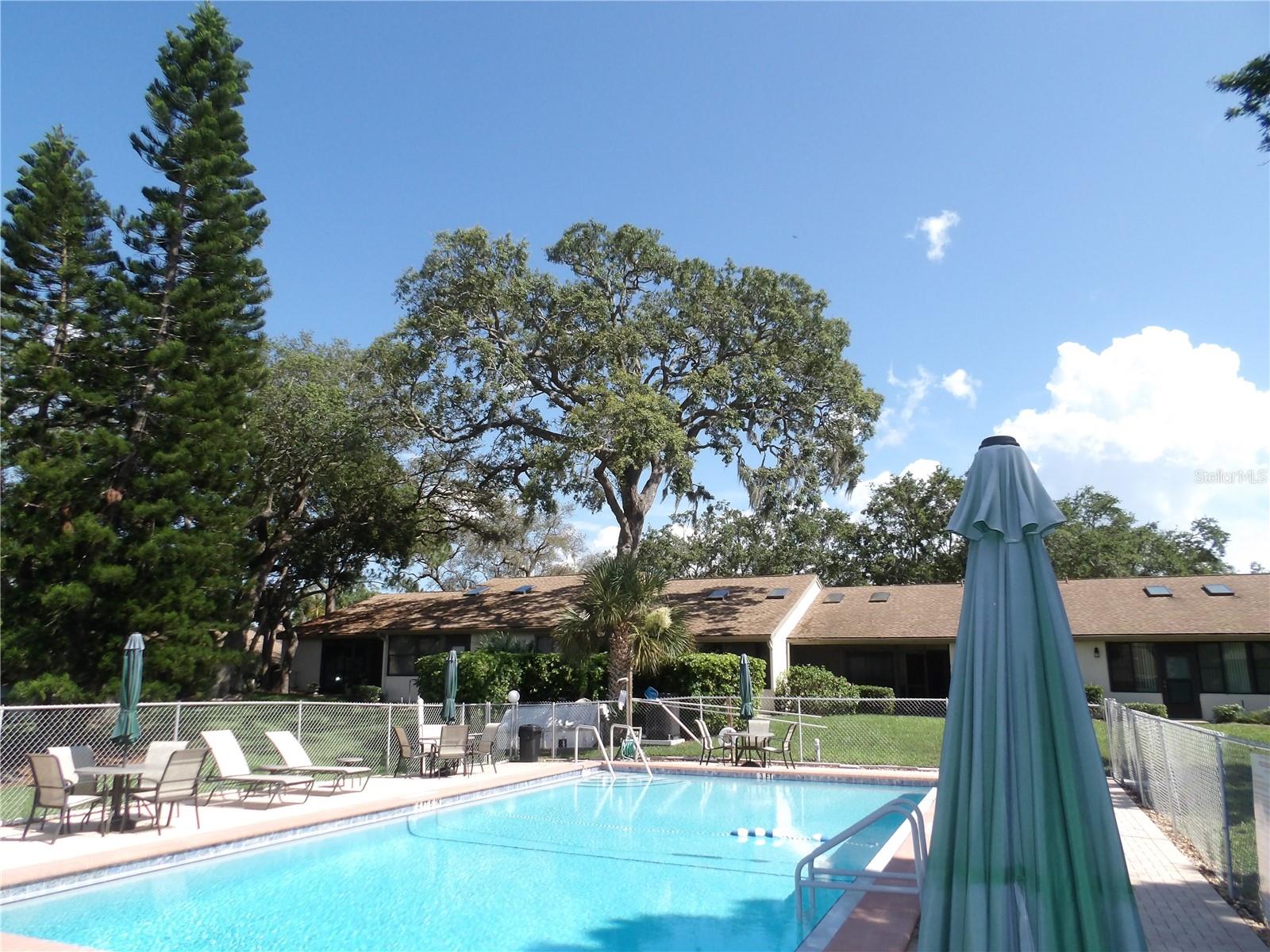 GREEN DOLPHIN PARK CONDO - Residential