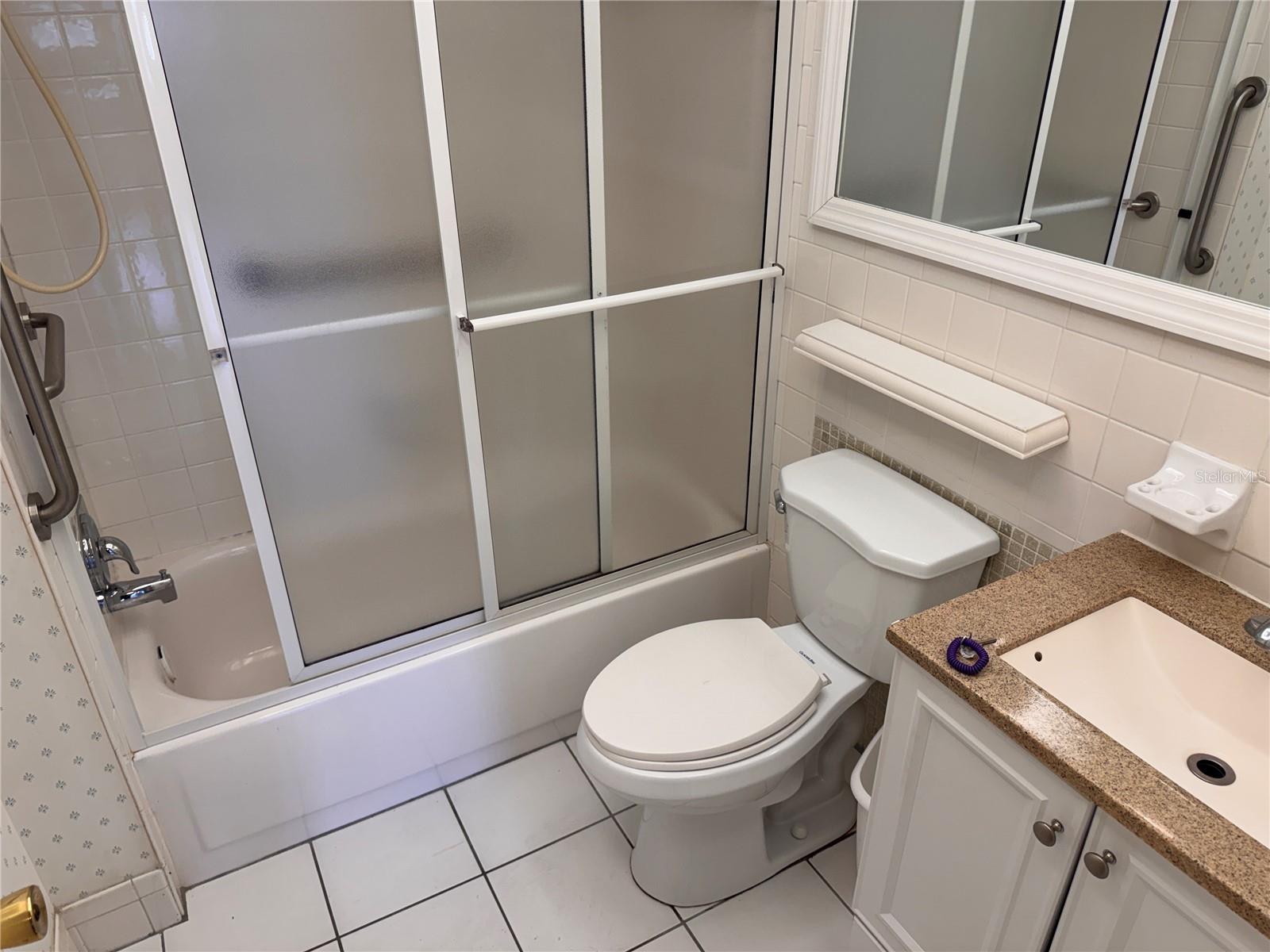 GREEN DOLPHIN PARK CONDO - Residential