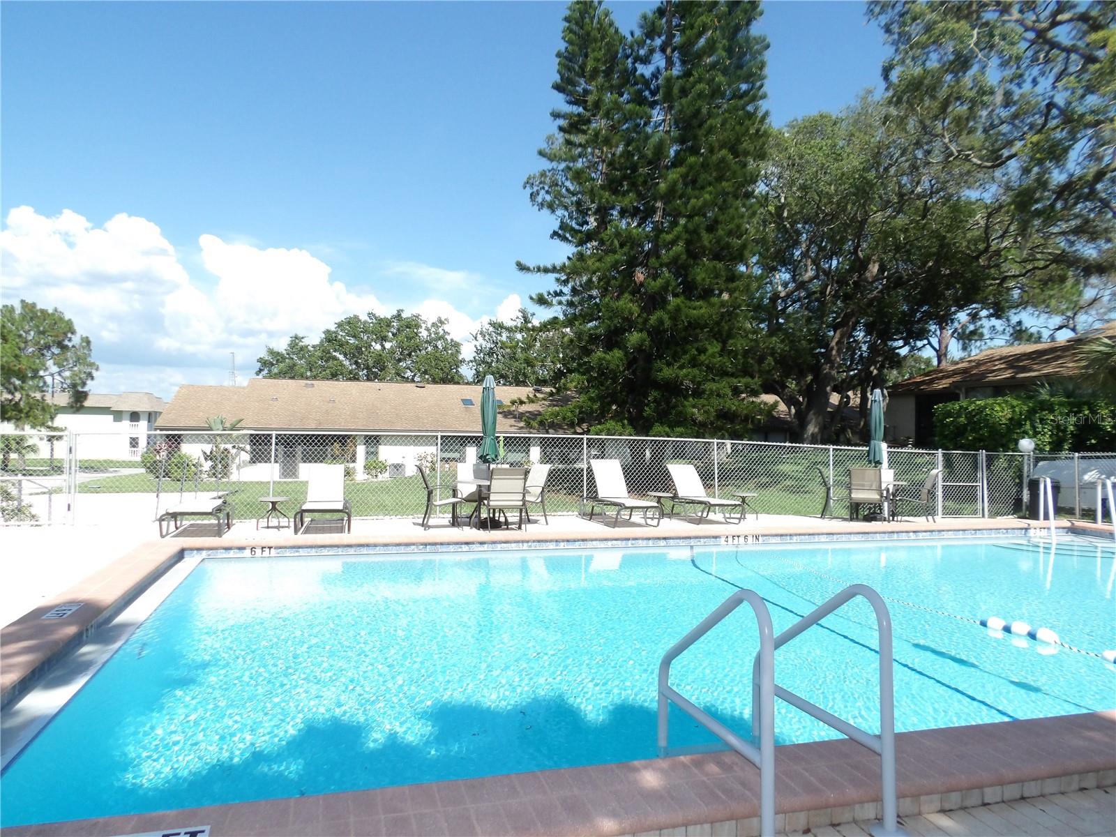 GREEN DOLPHIN PARK CONDO - Residential