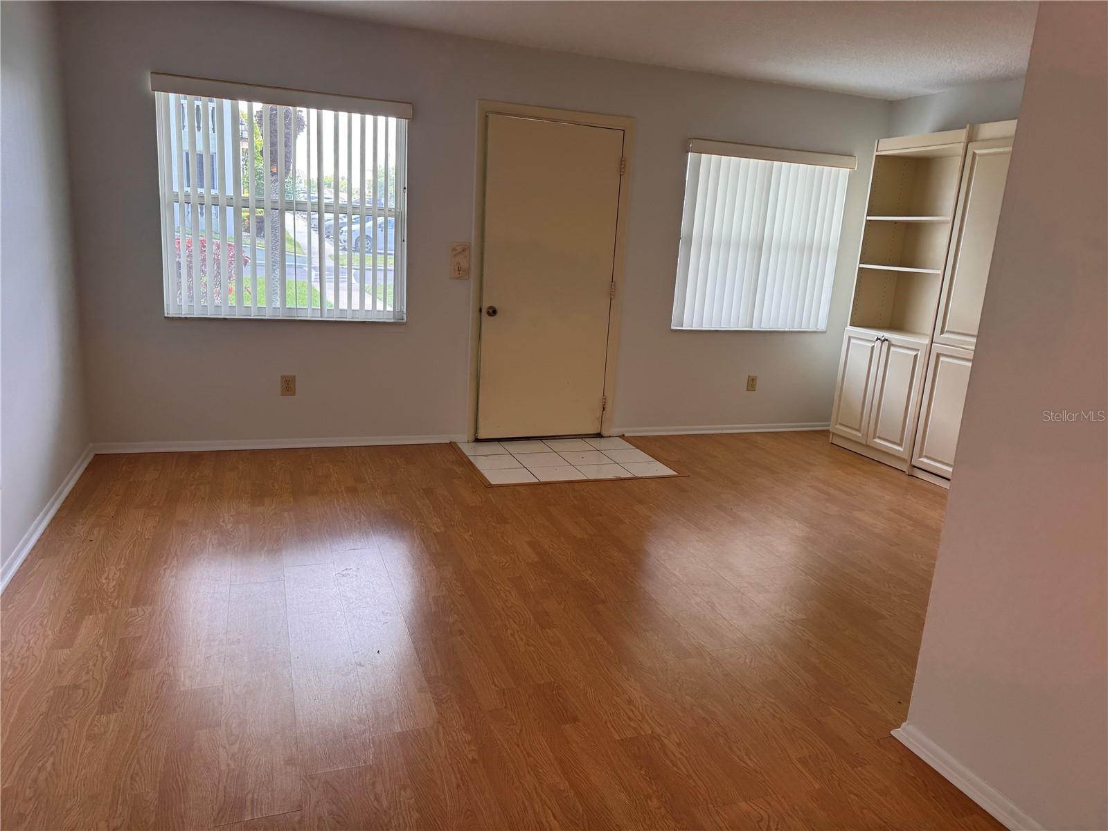 GREEN DOLPHIN PARK CONDO - Residential