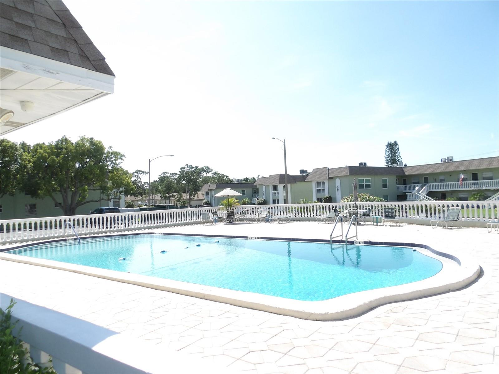GREEN DOLPHIN PARK CONDO - Residential