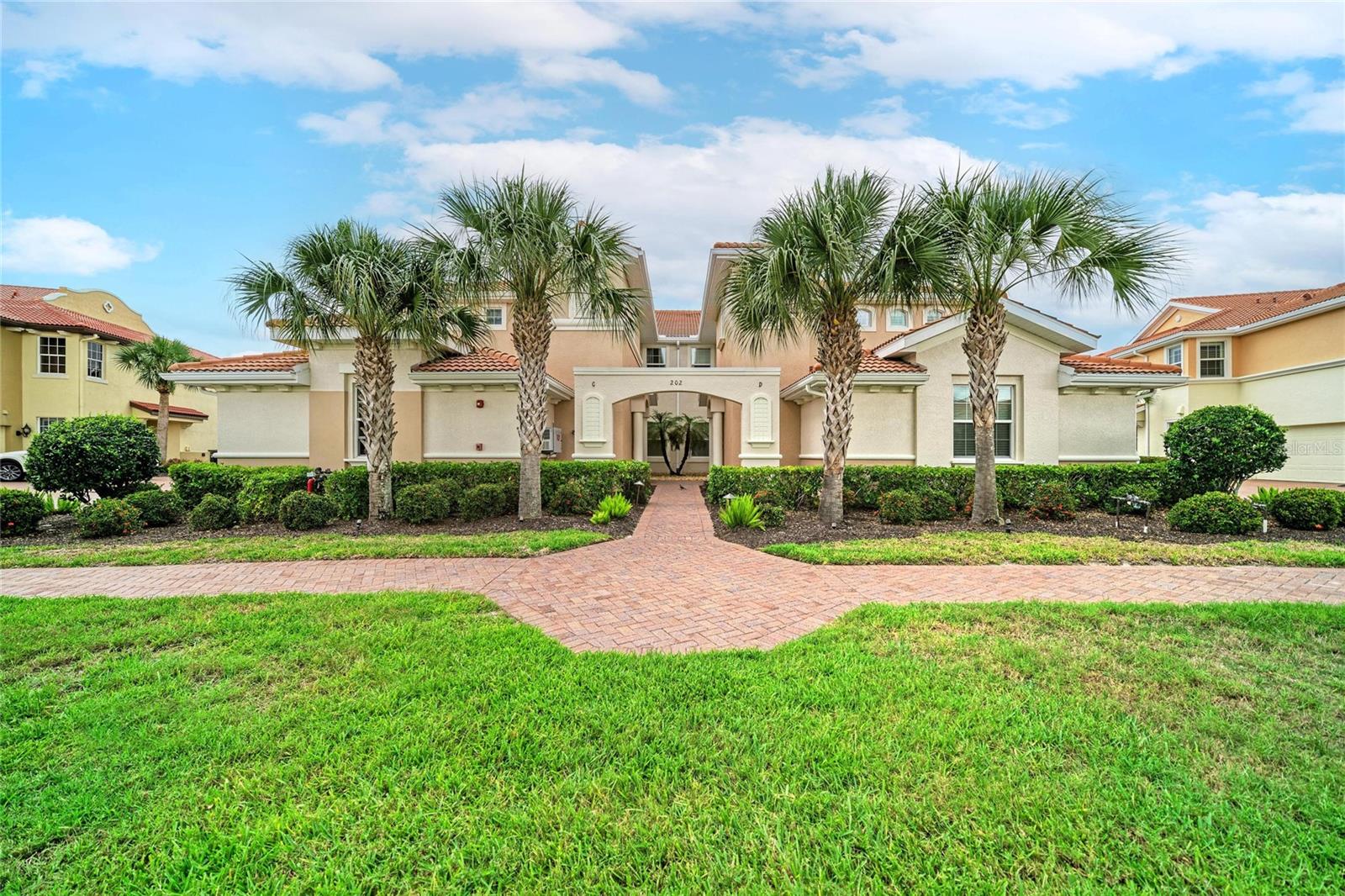 202 BELLA VISTA TERRACE 28D