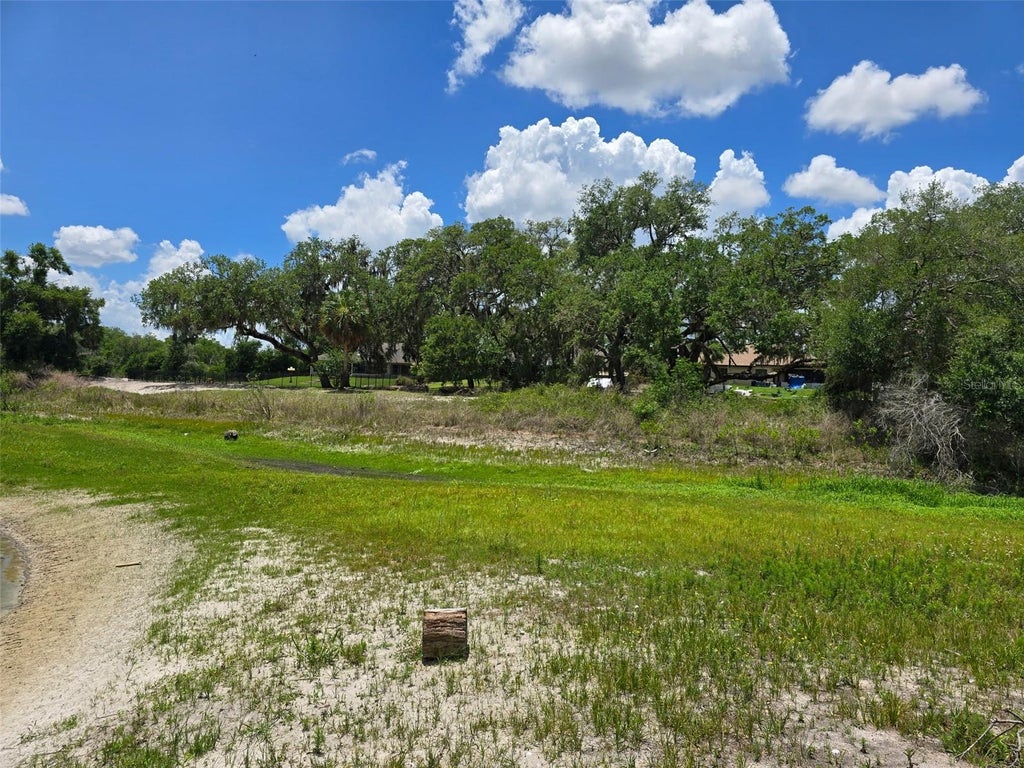 Photo of 5066 Westlake Boulevard, Dade City, FL 33523 (MLS # TB8509751)