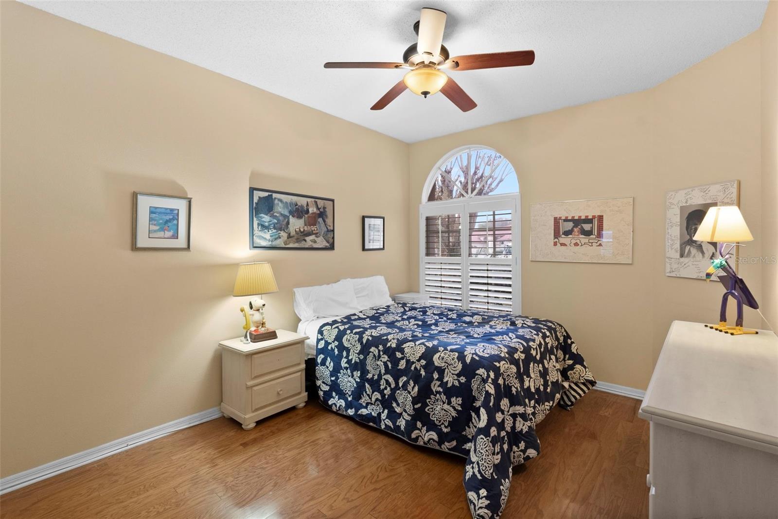 CRESCENT OAKS COUNTRY CLUB PH 1 - Residential