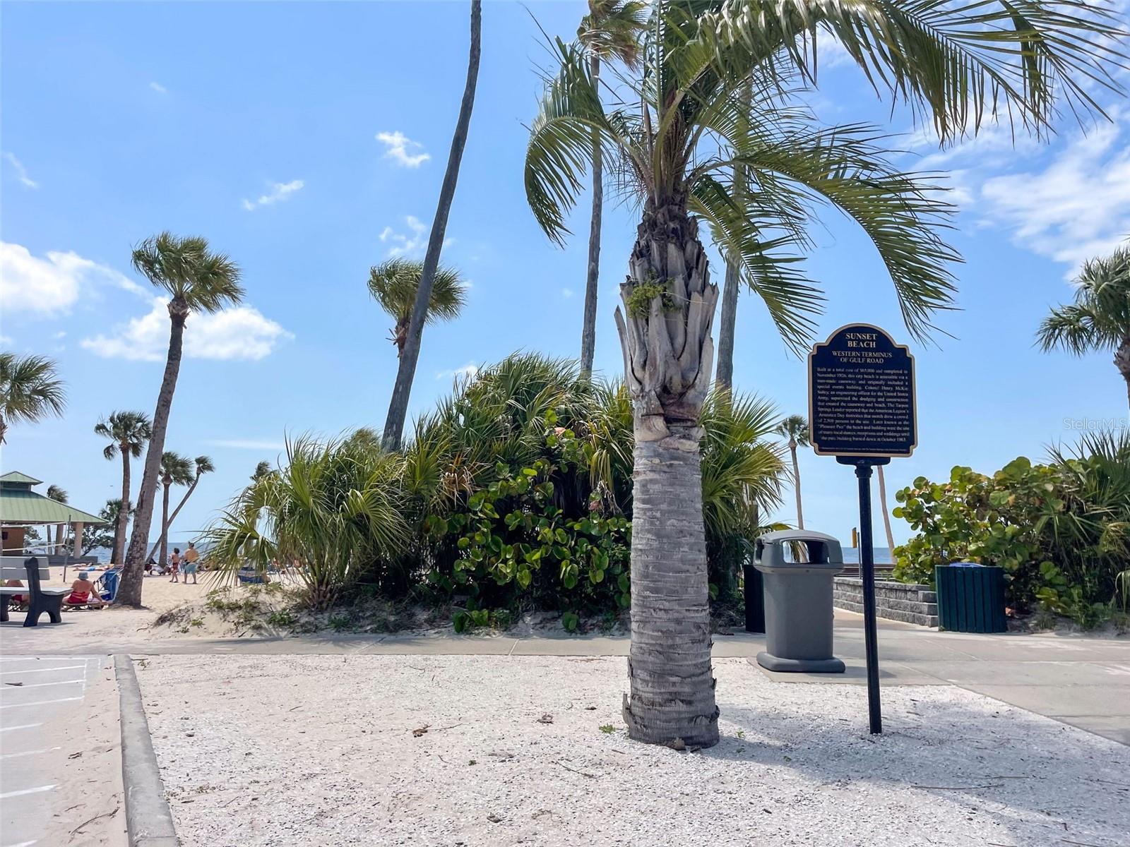 CRESCENT OAKS COUNTRY CLUB PH 1 - Residential