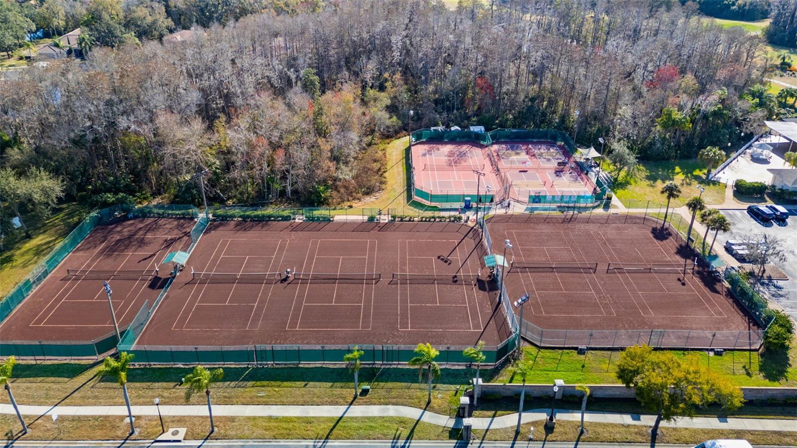 CRESCENT OAKS COUNTRY CLUB PH 1 - Residential