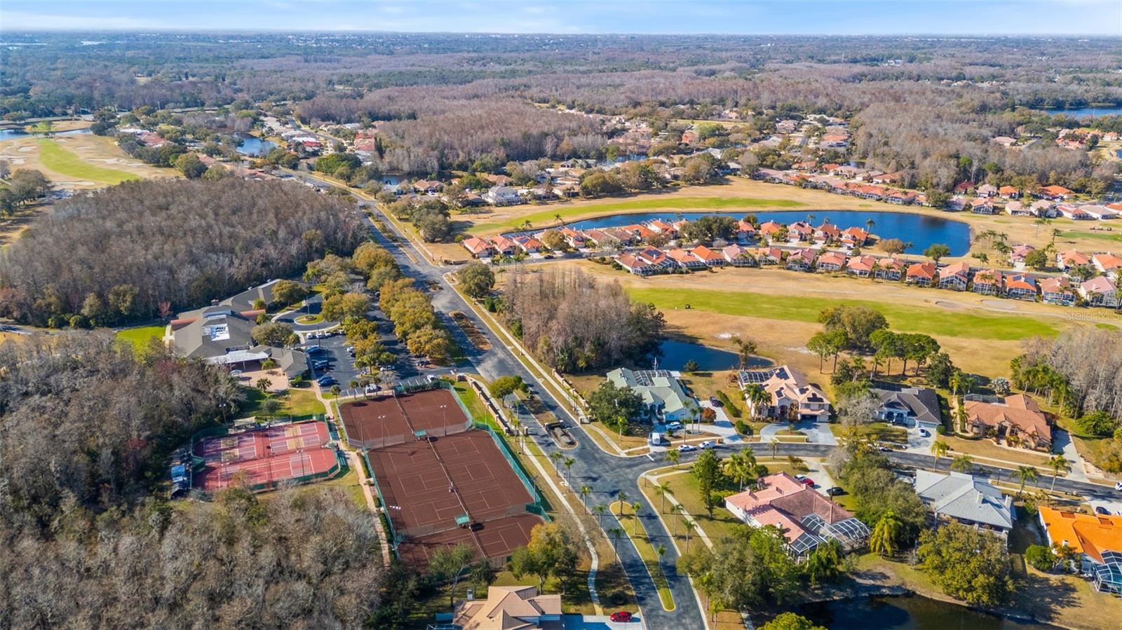 CRESCENT OAKS COUNTRY CLUB PH 1 - Residential