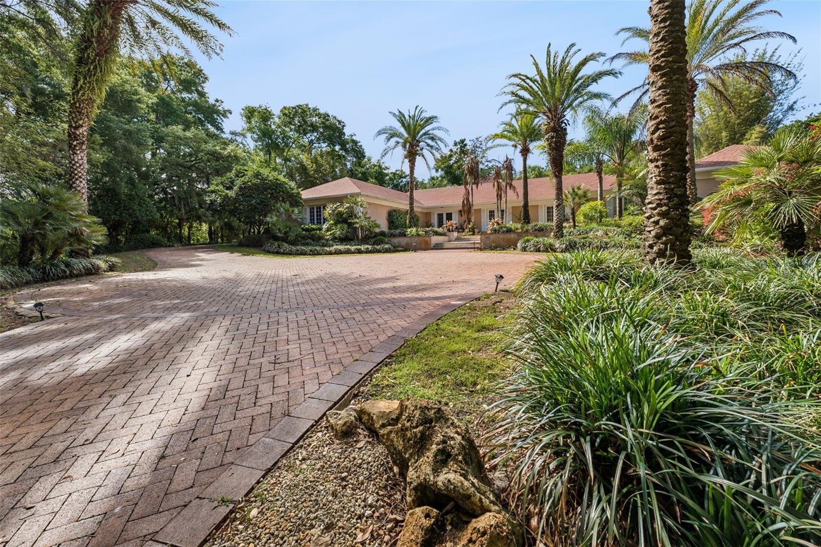 2300 N SCENIC HIGHWAY 104